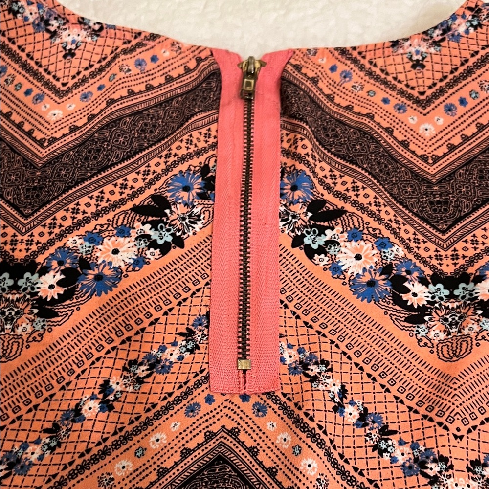 Pink Republic Multicolor Chevron Blouse - Picture 4 of 9